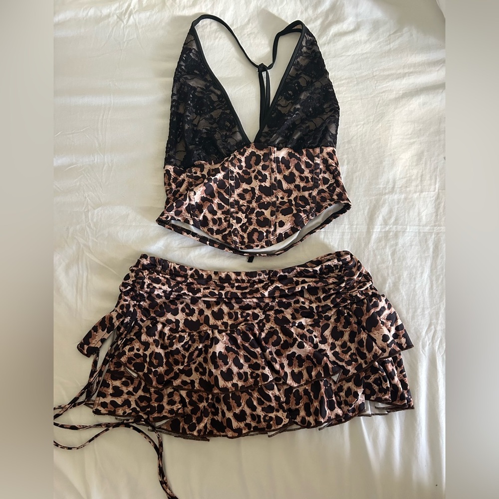 SHEIN Black and Brown Leopard Lace Pajama Set